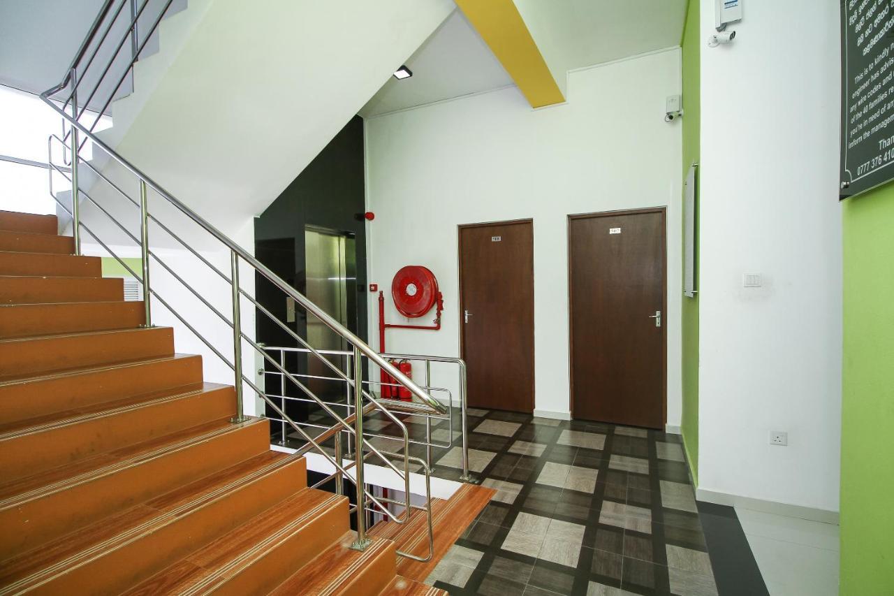 Sylph Residence Nugegoda Extérieur photo